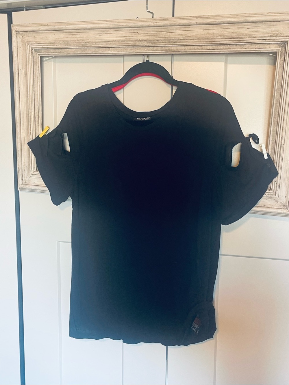 Topshop Women's - Black Short Sleeve Cutout Bow Shoulder Tee - size 8